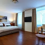 Engbert Hotel