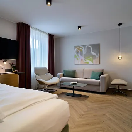 Engbert Hotel 4*