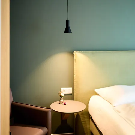 Engbert Hotel 4*