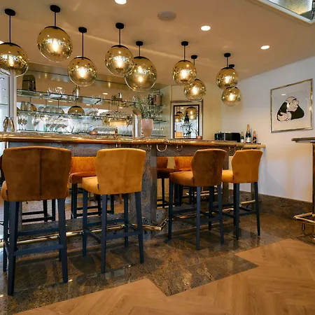 Engbert Hotel 4*