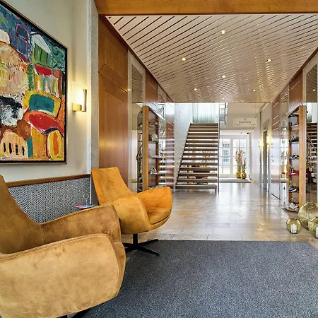 Hotel Engbert 4*