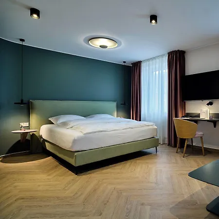 Engbert Hotel